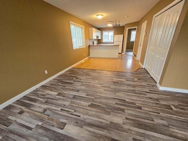 Building Photo - 8019-8088 88 Ave