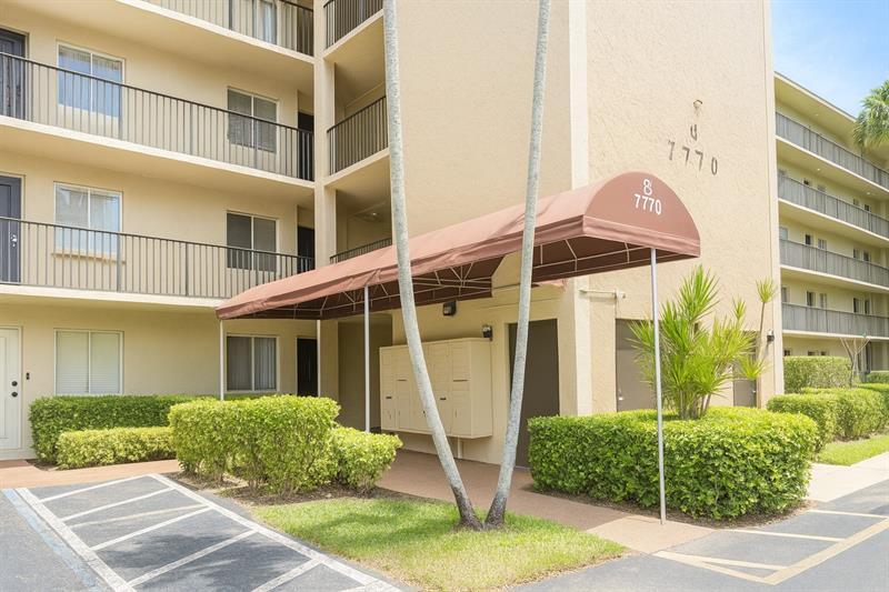 Primary Photo - 7770 NW 50th St