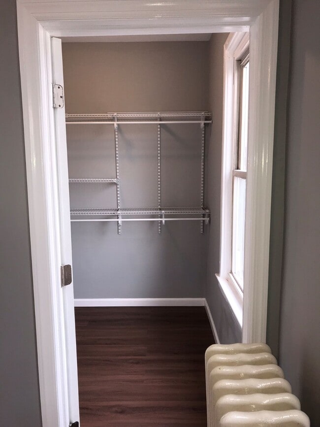 Building Photo - 45 S 7th St