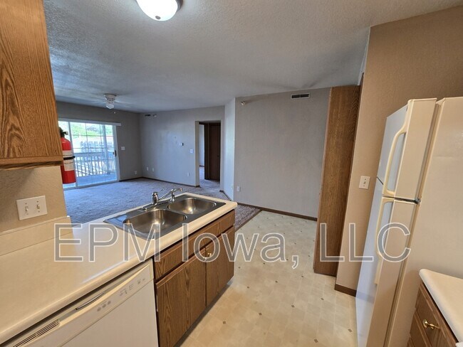 Foto del edificio - 619 Johnson St