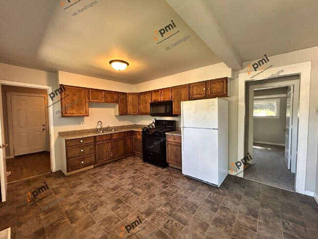 Foto del edificio - 1811 E 28th Ave