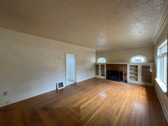 Foto del edificio - Charming Home On South Hill