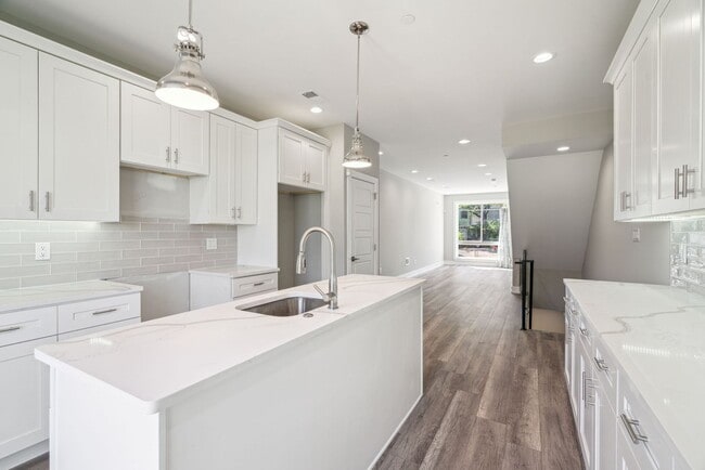 Photo - 2429 N 3rd St Apartment