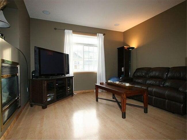 Foto del edificio - 9438 Marshall Rd