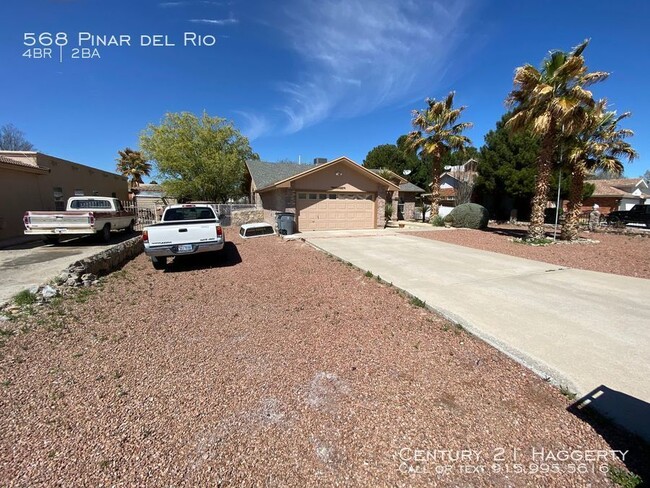 Building Photo - 568 Pinar Del Rio Dr