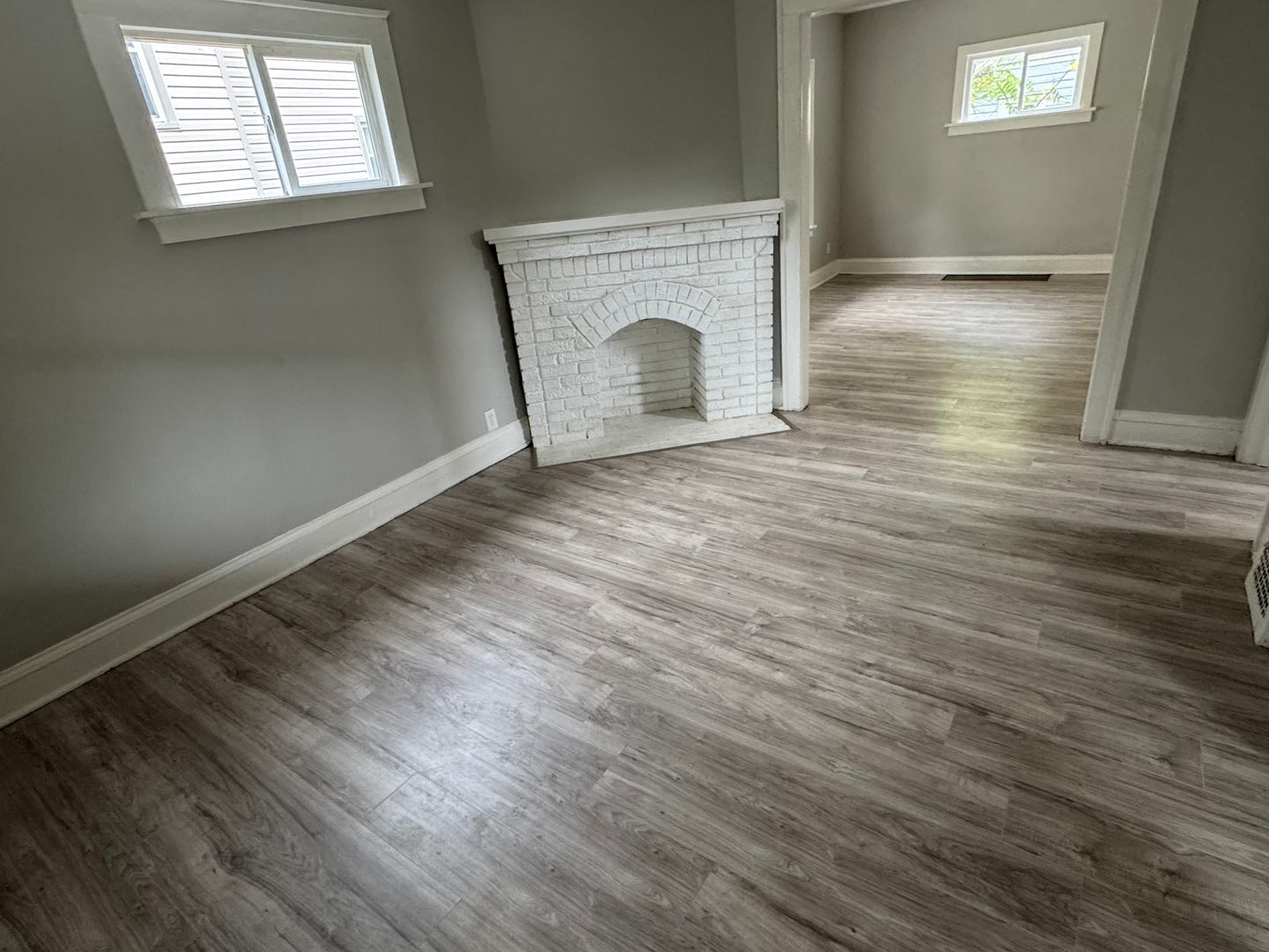 66 E Mapledale Ave Akron, OH 44301 – photo 4