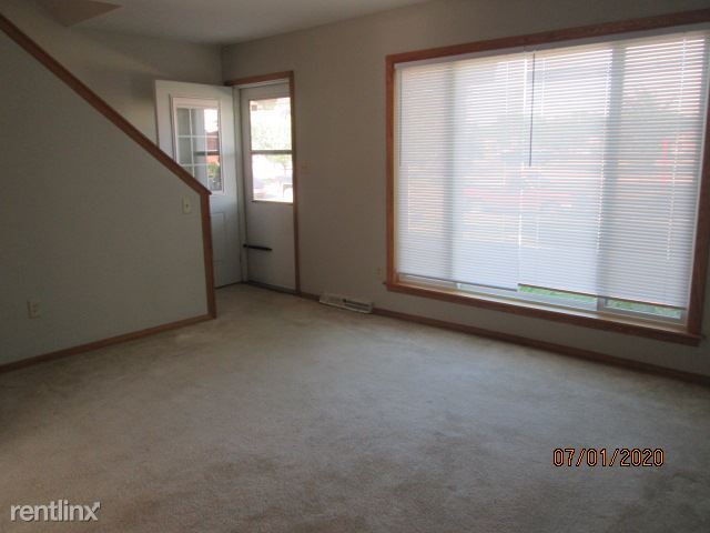 Building Photo - 2 br, 1 bath Townhome - 1600 1/2 S 14th St