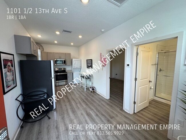 Photo - 1101 1/2 13th Ave S- House