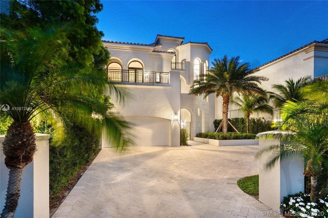 Foto principal - 4032 Island Estates Dr