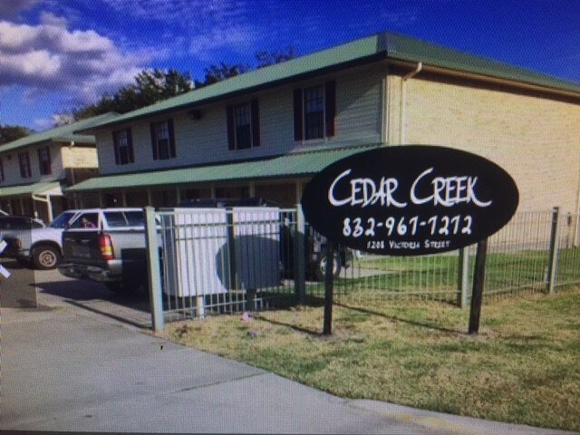 Front of Building - 1208 Victoria Ave