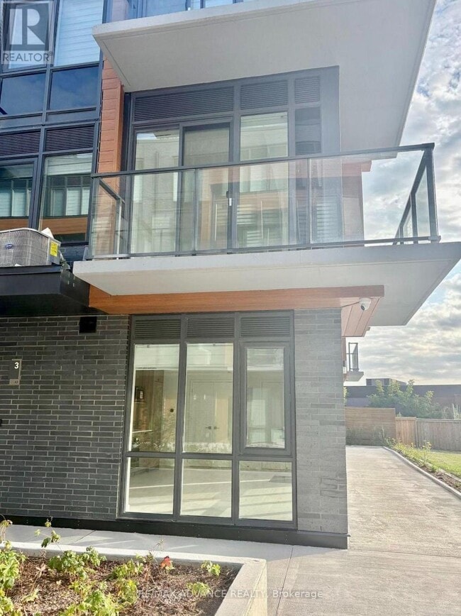 Building Photo - 75 Curlew Dr