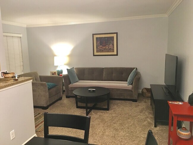 Foto del edificio - 1756 Essex St