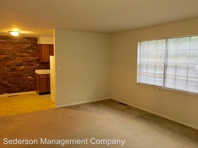 Building Photo - 210 N Morse Ave