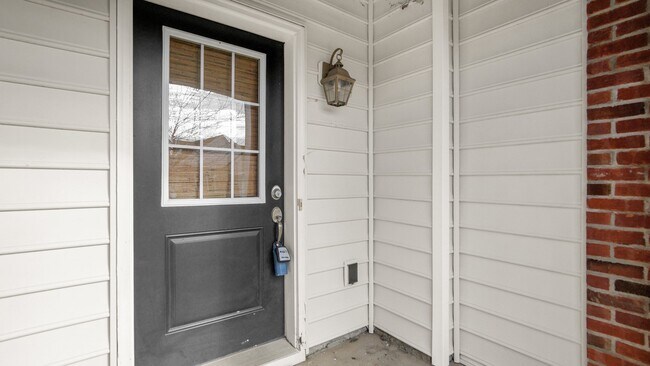 Foto del edificio - 6010 Turnwood Dr