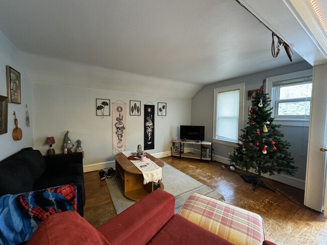 view from eating area towards living room - 1409 W Washington St