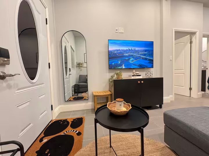 Foto principal - 2020 Del Mar Ave