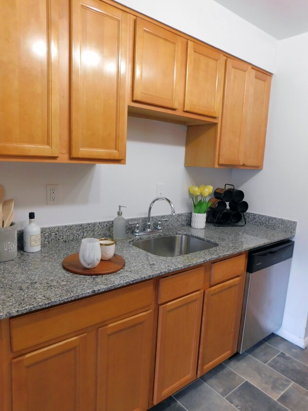 Creekside North Apartments Lancaster, PA