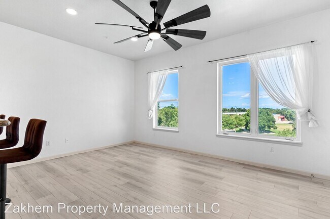 Foto del edificio - 2 br, 2 bath House - 15475 Andrews Dr. #310
