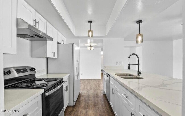 Building Photo - 3431 W Acoma Dr