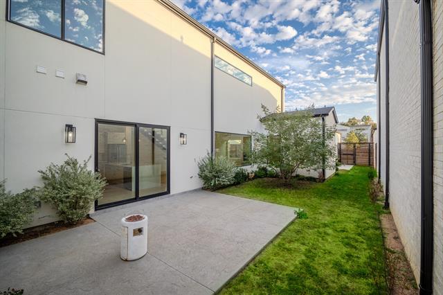 Building Photo - 3321 Walchard Ct