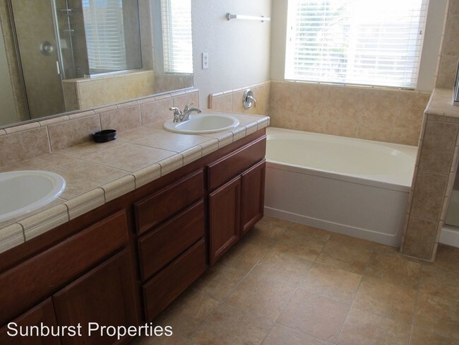 Building Photo - 8953 Chalmers Ct