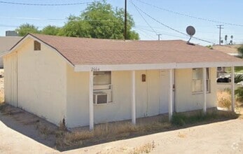Building Photo - 266 N 3rd St
