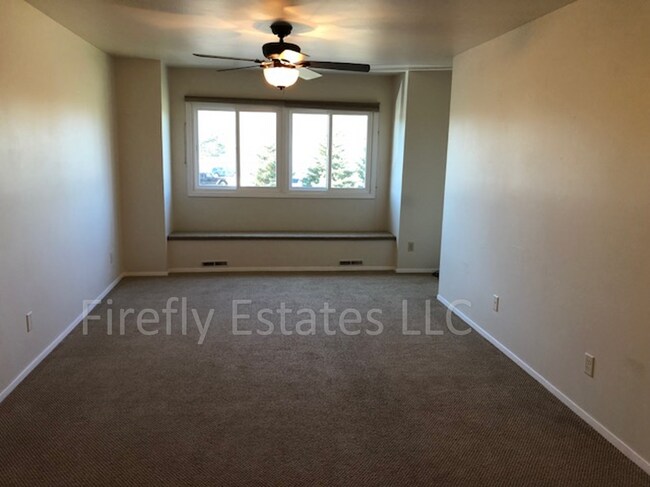 Foto del edificio - 603 Broadway Dr