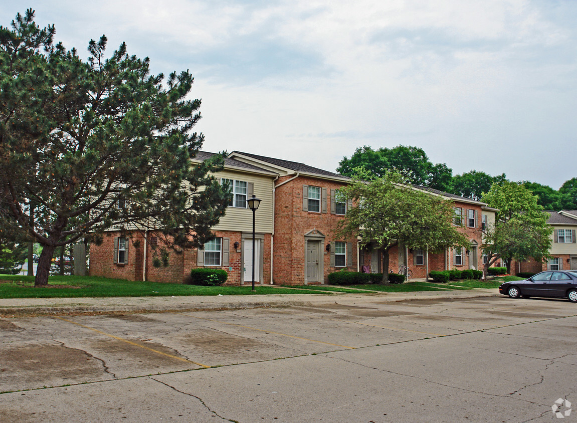 Foto principal - Parkview Place Apartments