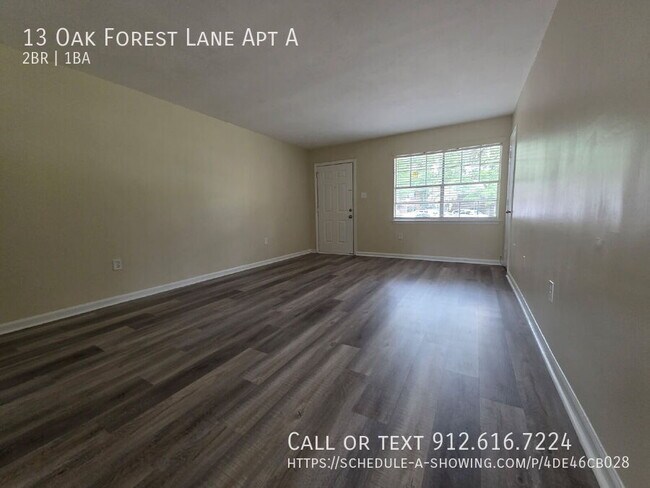 Foto del edificio - 13 Oak Forest Ln