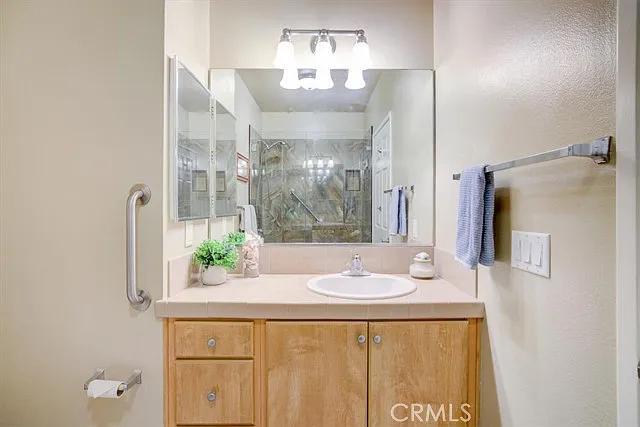 Foto del edificio - 2742 Cabrillo Ave