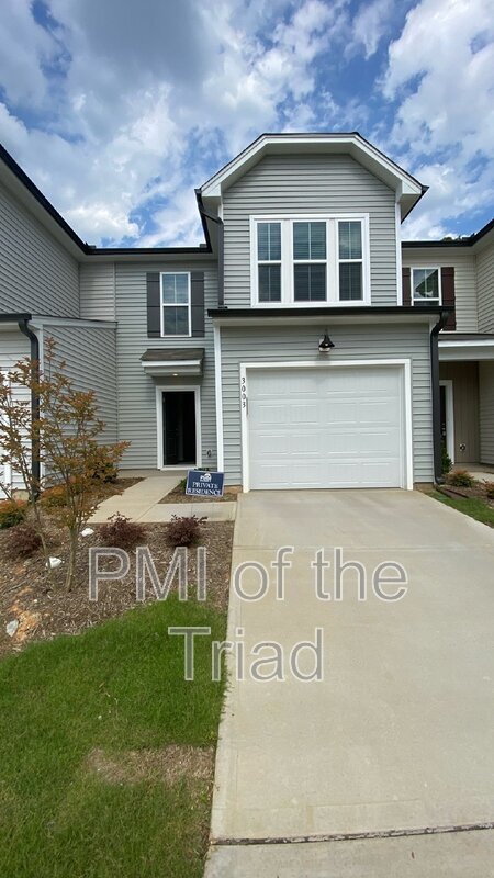 Primary Photo - 3003 Mackay Pointe Lane