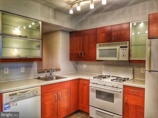 Foto del edificio - 148 Gay St