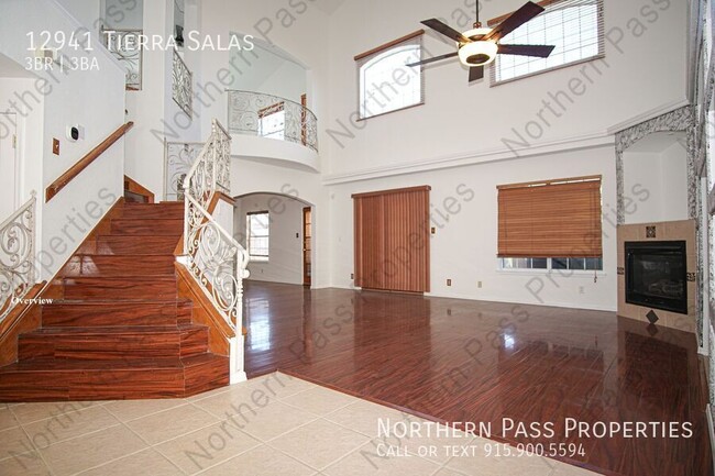 Foto del edificio - Stunning 2-Story 3-BDR, 2-BR House!