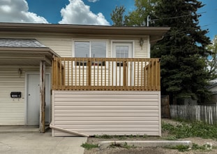 Building Photo - 10029 B 106 Ave.