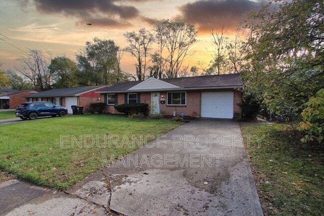 Photo - 10203 Storm Dr House