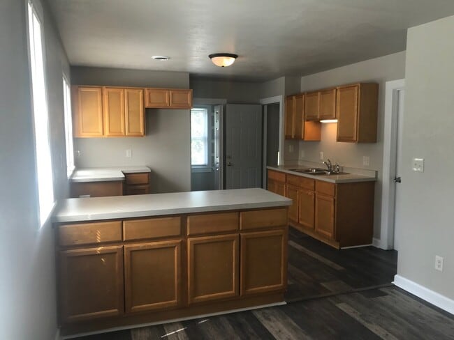 Building Photo - 3123-23A N 37th St