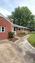 Building Photo - 2505 Seaford Rd