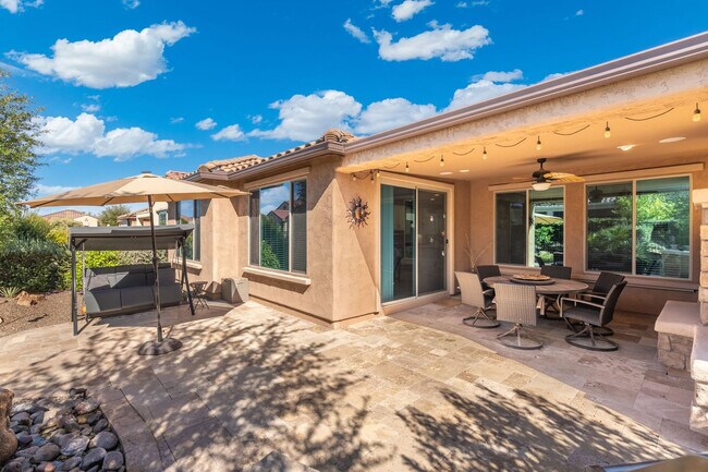 Foto del edificio - 26653 W Firehawk Dr