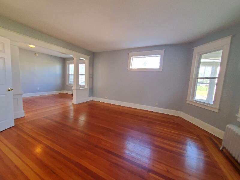 2427 Guilderland Ave, Schenectady, NY 12306 Room for Rent in Schenectady, NY