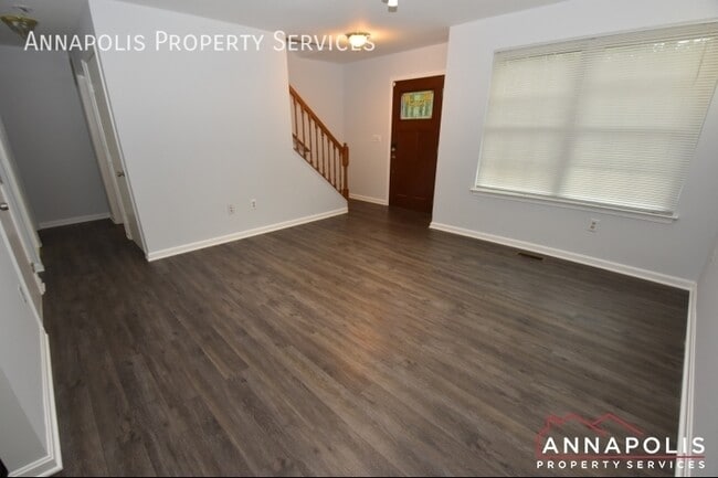 Building Photo - 1407 Seaboard Ct