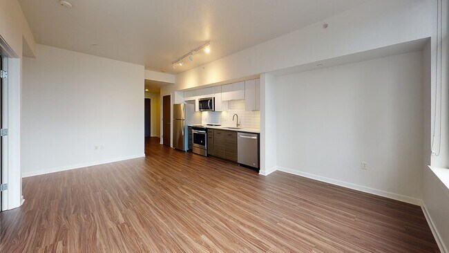 Interior Photo - Griffis South Waterfront