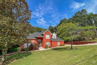 Building Photo - 104 Elm Cove