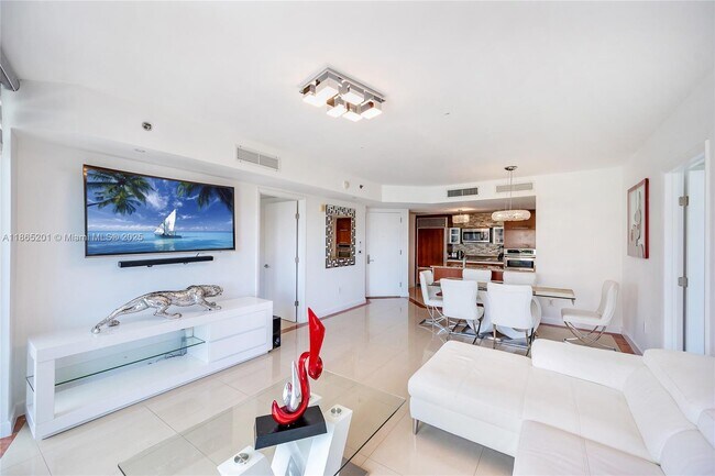 Building Photo - 17201 Collins Ave