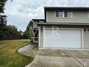 Building Photo - 8013 Cirque Dr W
