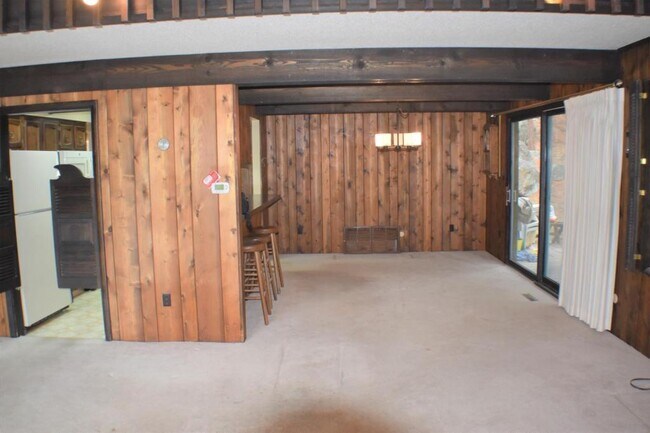 Foto del edificio - 15 Rocky Mountain Drive