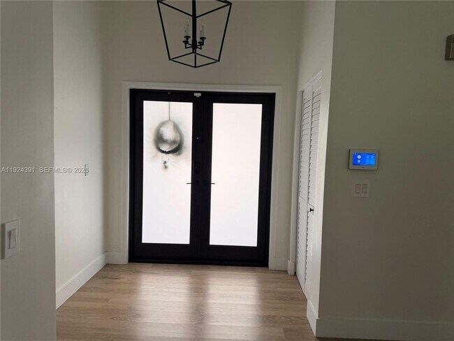 Foto del edificio - 8611 NW 51st Ct