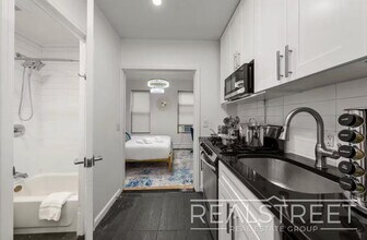 Building Photo - Modern 2BR/1BA in Prime Lower Manhattan | Fast Access to Midtown & Google HQ