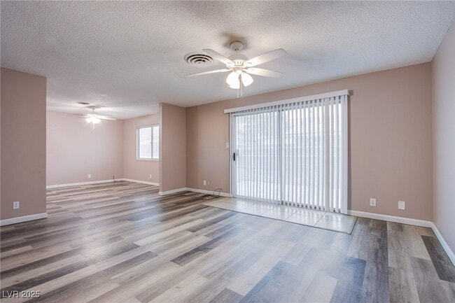 Building Photo - 4153 Crater St
