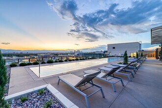 Building Photo - Aspire Cherry Creek