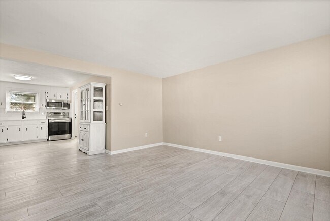 Foto del edificio - 118 Everett St